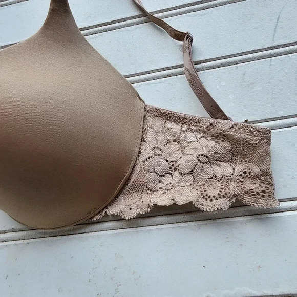 VICTORIA'S SECRET ANGELS Nude Beige BRA WOMENS SIZE 34B Lace Lightly Padded - Picture 11 of 12